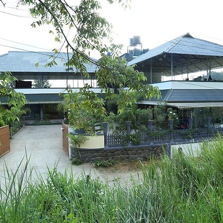Tranquil Valley Resort Munnar Exterior photo